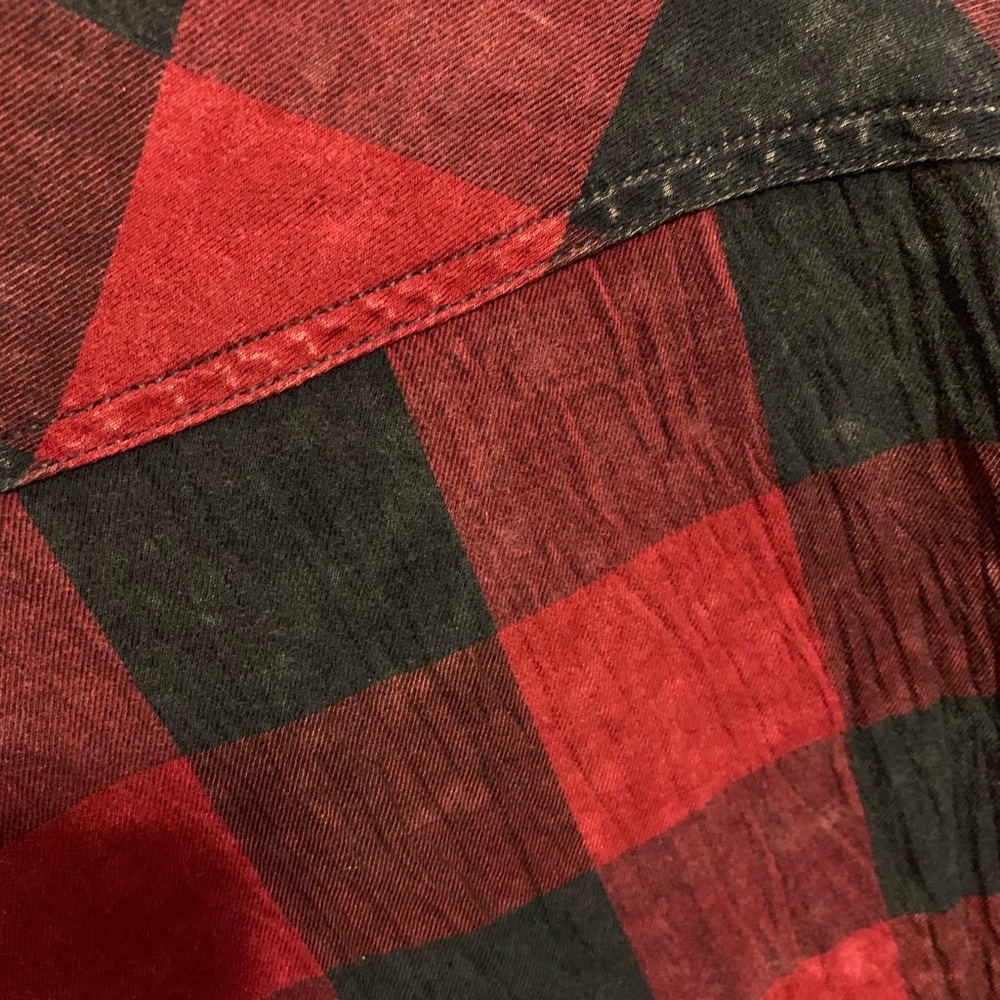 Shirt - Picture 2 of 3